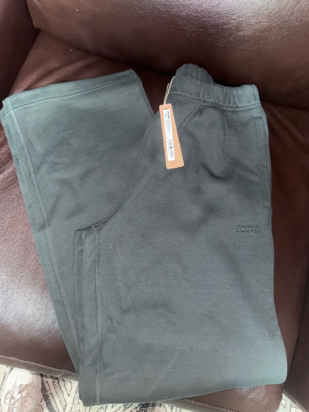 SKIMS SWEATPANTS